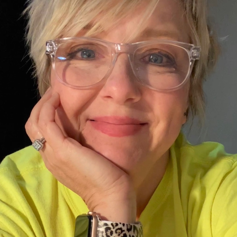 Meet your Posher, Valerie